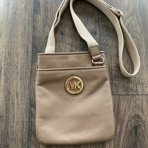 Michael Kors crossbody